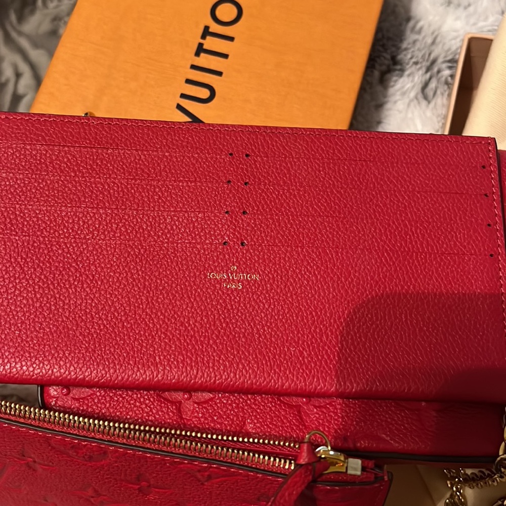 Louis Vuitton small bag - Picture 6 of 7